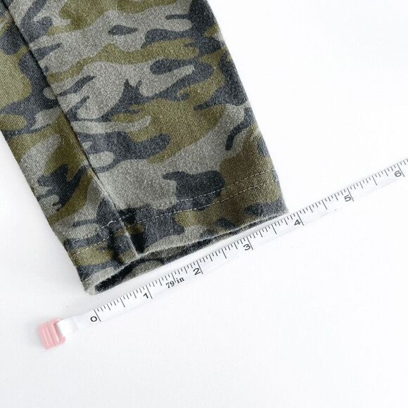 Roots Women's Camo Print Elastic Waist Mid-Rise Cropped Leggings Green Small - Picture 6 of 9